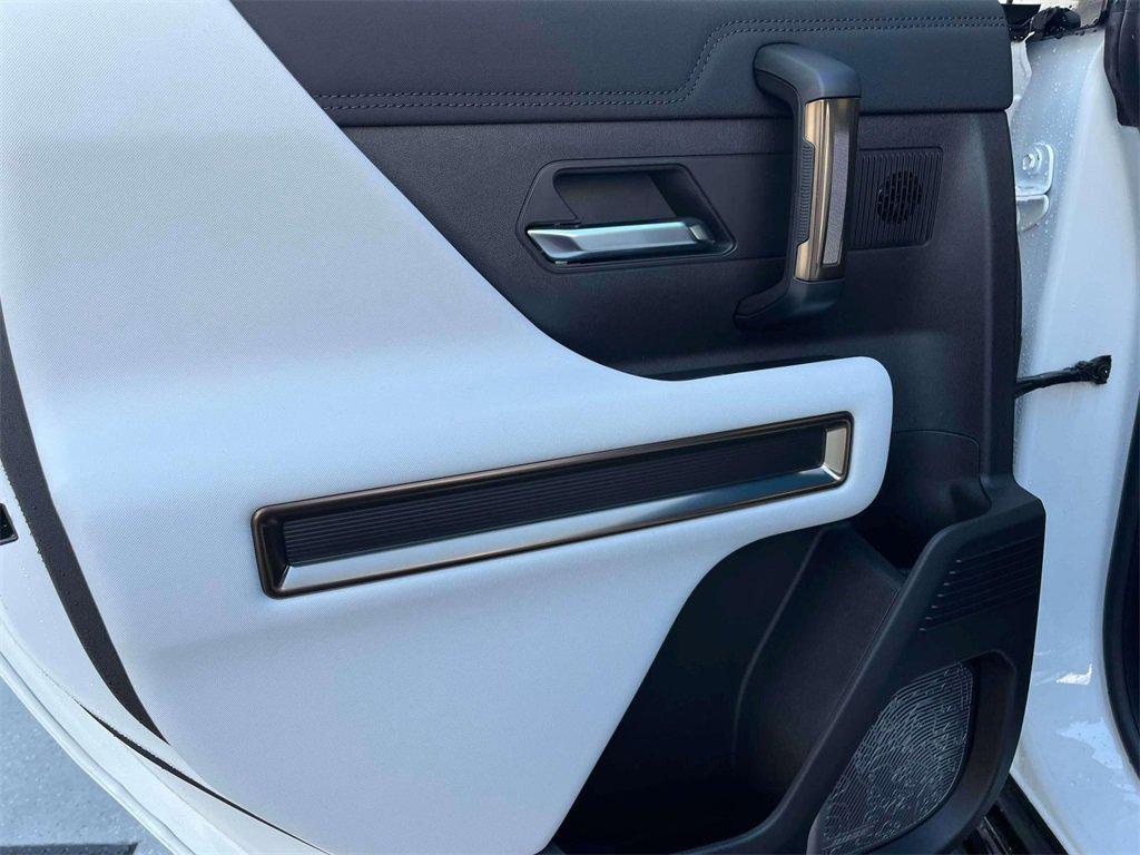new 2025 GMC HUMMER EV Pickup car, priced at $118,435