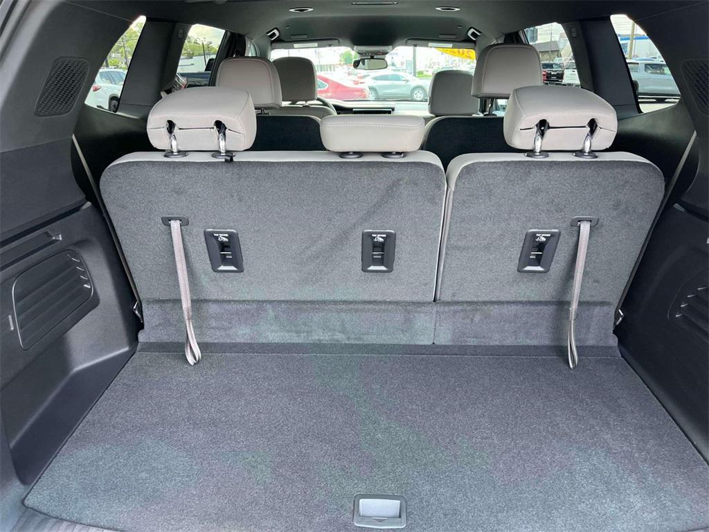 used 2025 GMC Acadia car, priced at $41,407
