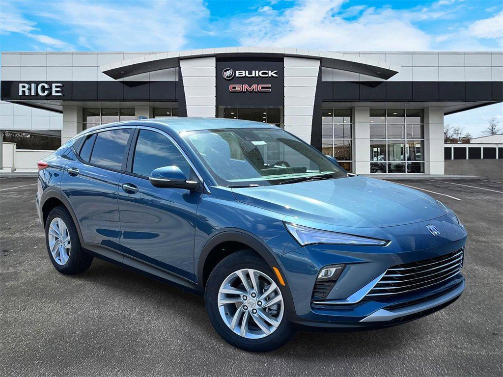 new 2025 Buick Envista car, priced at $26,880