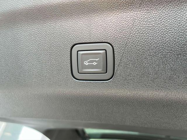 new 2025 GMC Yukon car, priced at $88,580