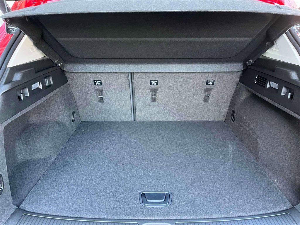 new 2025 Buick Envision car, priced at $42,596