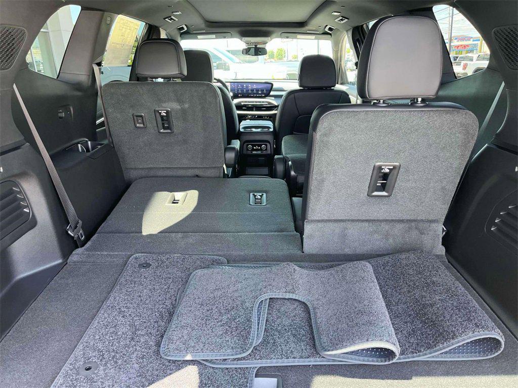 new 2025 Buick Enclave car, priced at $61,286