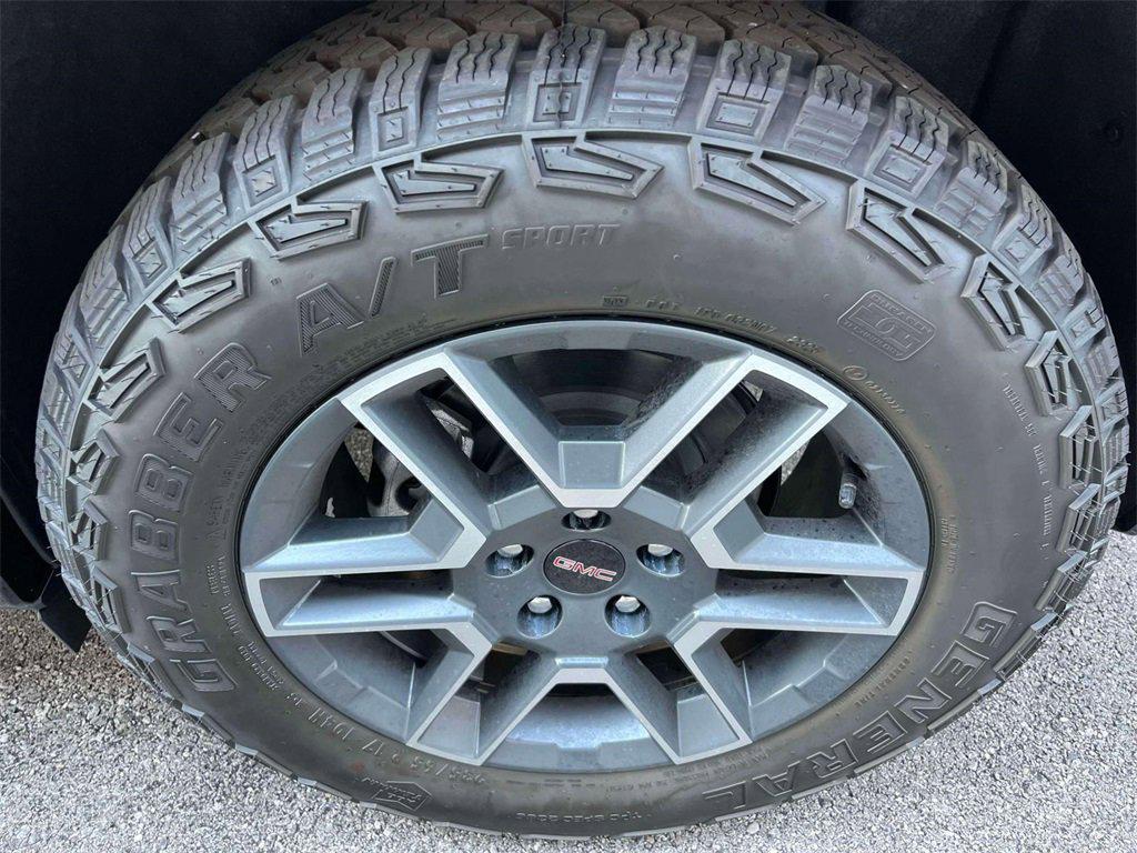 new 2026 GMC Terrain car, priced at $39,567