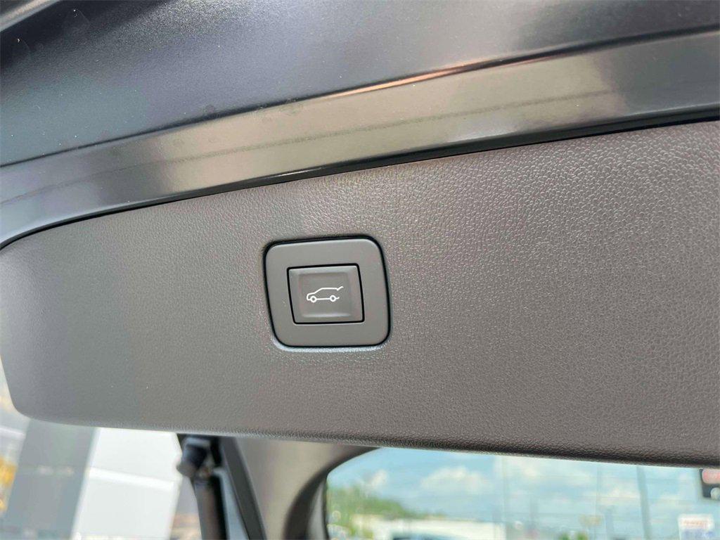 new 2025 Buick Envista car, priced at $31,835