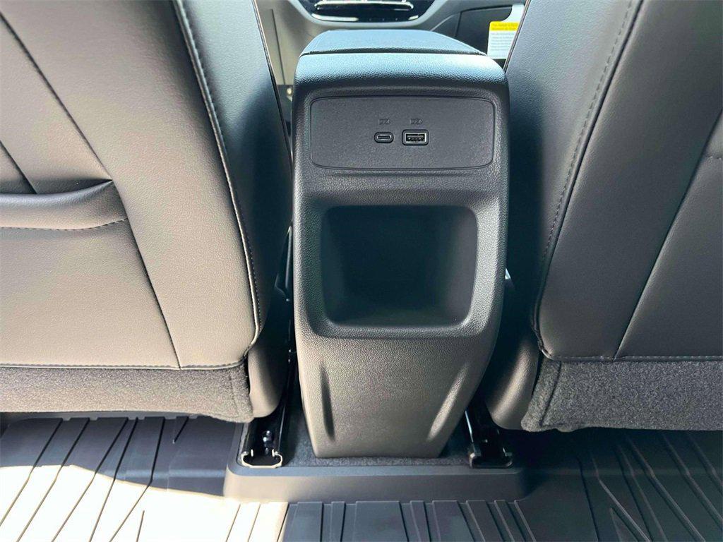 new 2025 Buick Envista car, priced at $31,835