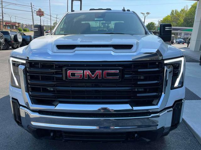new 2025 GMC Sierra 3500 car, priced at $62,453