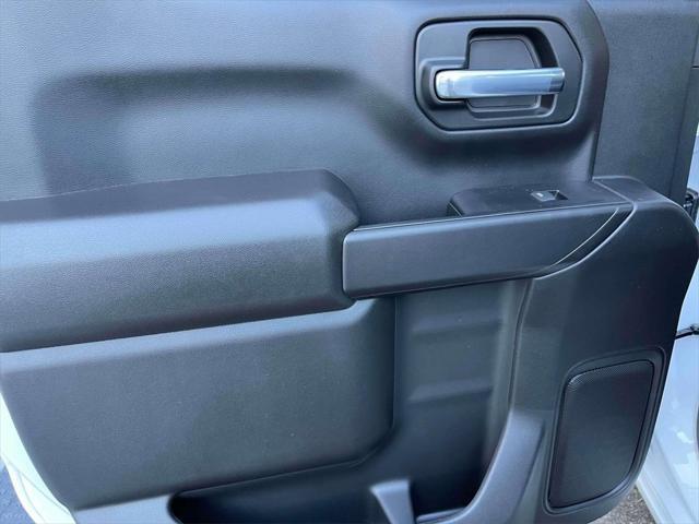 new 2025 GMC Sierra 1500 car, priced at $45,067