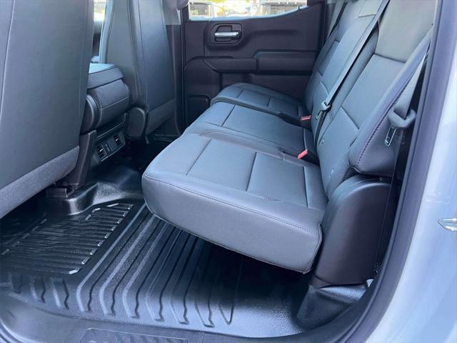 new 2025 GMC Sierra 1500 car, priced at $45,067