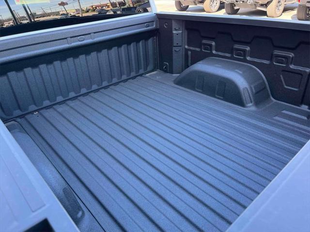 new 2025 GMC Sierra 1500 car, priced at $45,067
