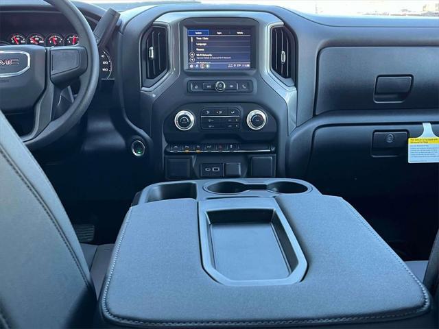 new 2025 GMC Sierra 1500 car, priced at $45,067