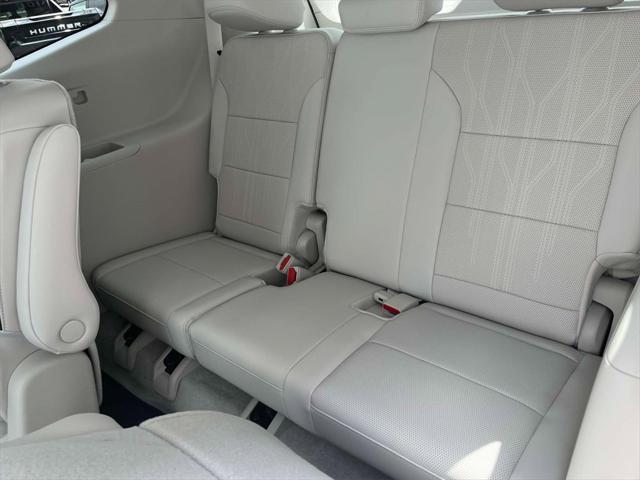 new 2025 Buick Enclave car, priced at $59,060