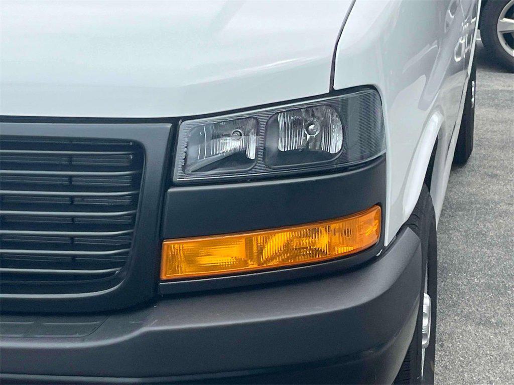 new 2025 GMC Savana 2500 car, priced at $46,615
