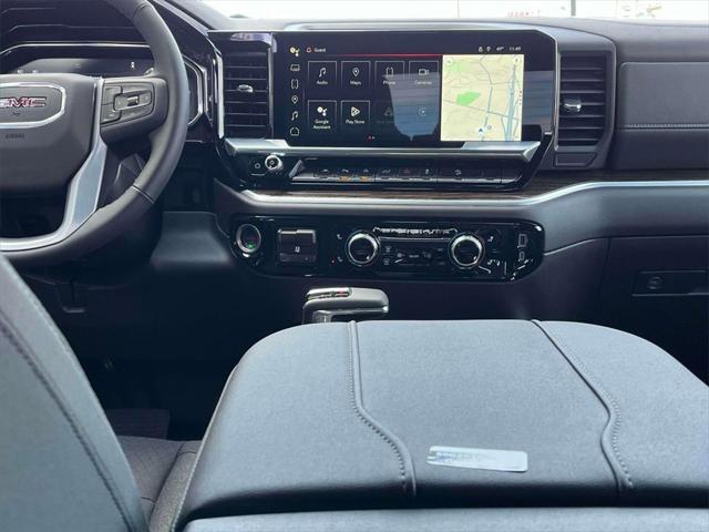 new 2025 GMC Sierra 1500 car, priced at $56,686