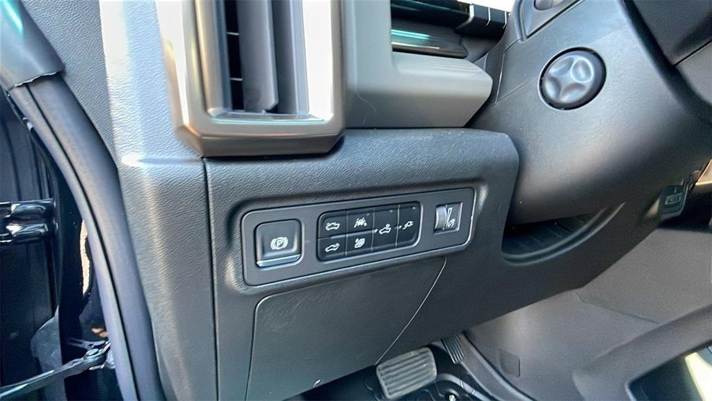 new 2025 GMC HUMMER EV Pickup car, priced at $122,765