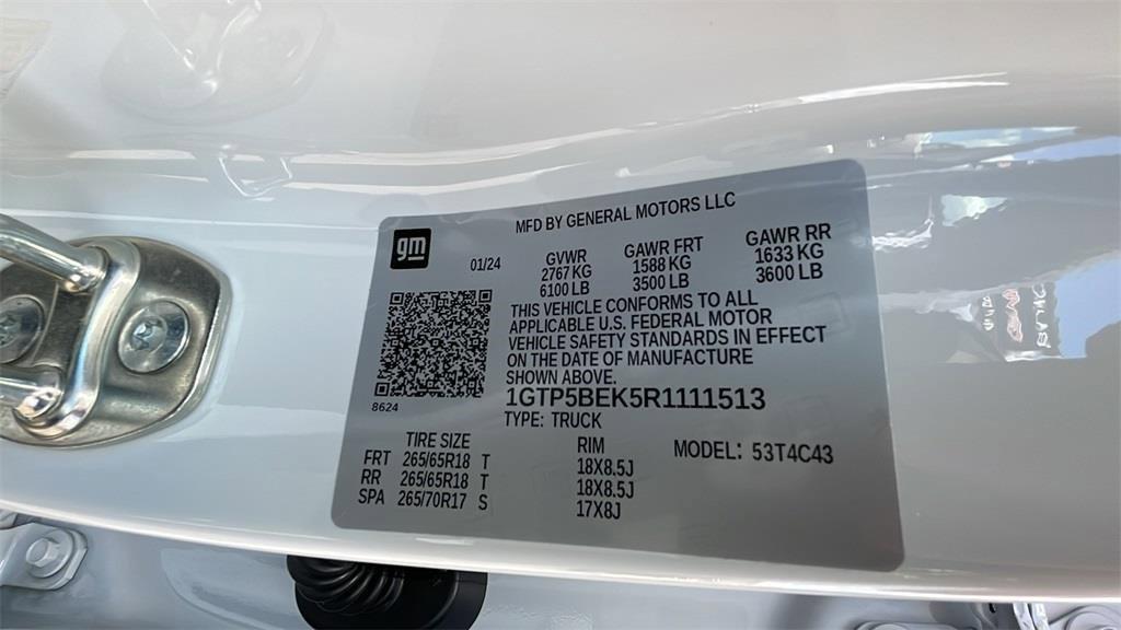new 2024 GMC Canyon car, priced at $40,006