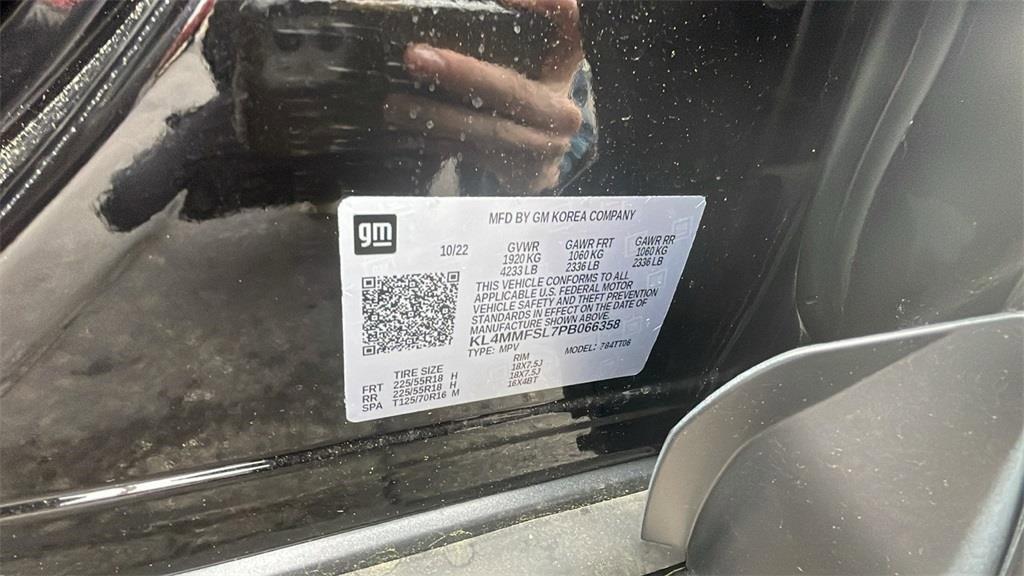 new 2023 Buick Encore GX car, priced at $34,060