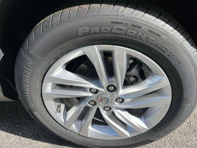 new 2025 Buick Envista car, priced at $27,875