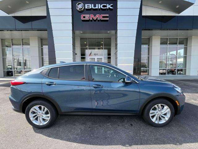 new 2025 Buick Envista car, priced at $27,875
