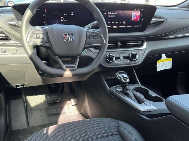 new 2025 Buick Envista car, priced at $27,875