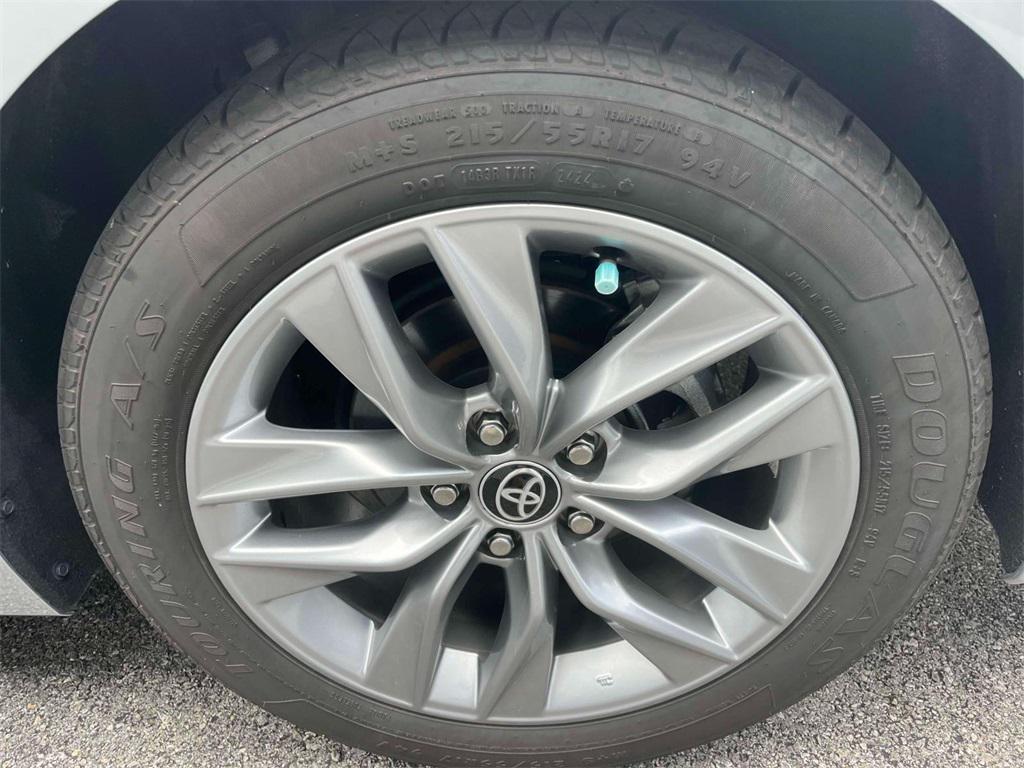 used 2022 Toyota Avalon car, priced at $25,726