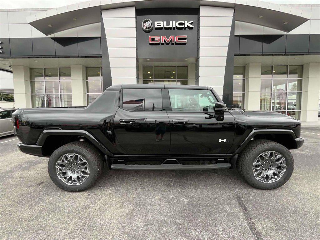 new 2025 GMC HUMMER EV Pickup car, priced at $119,130