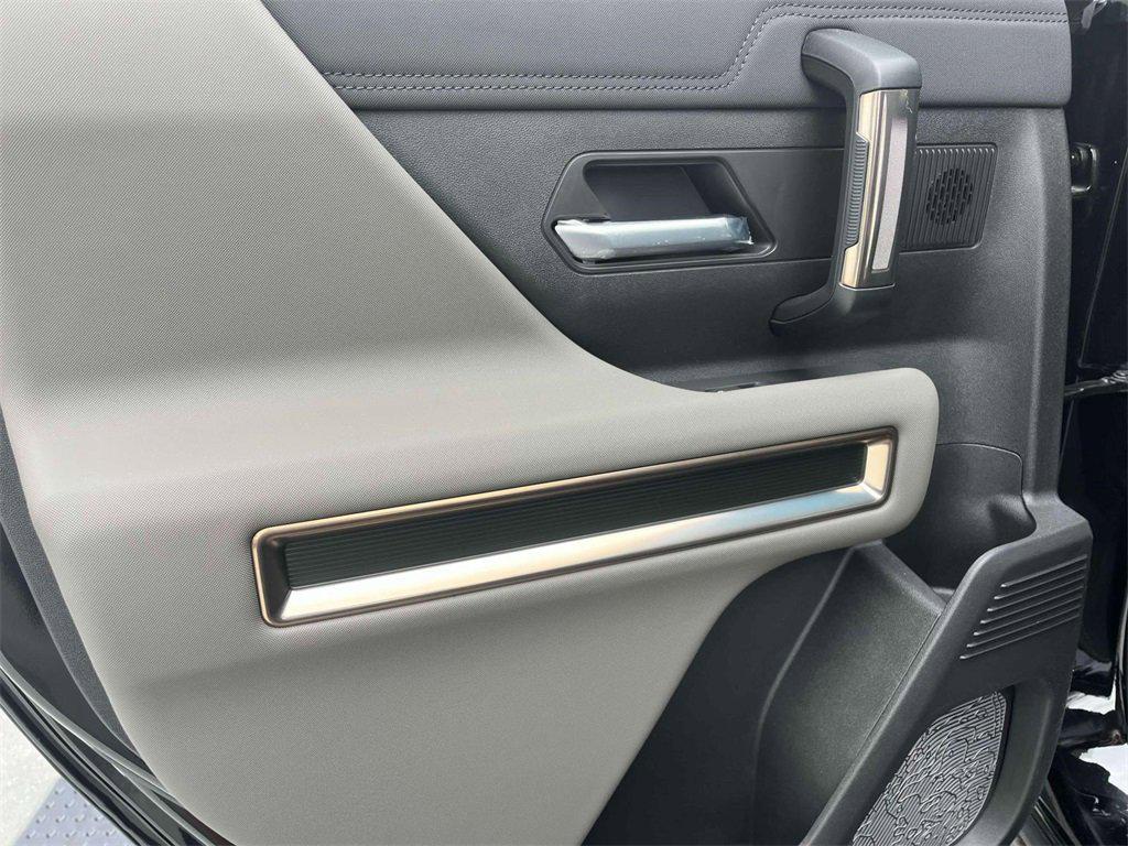 new 2025 GMC HUMMER EV Pickup car, priced at $119,130