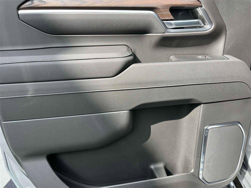 new 2025 GMC Sierra 2500 car, priced at $78,963
