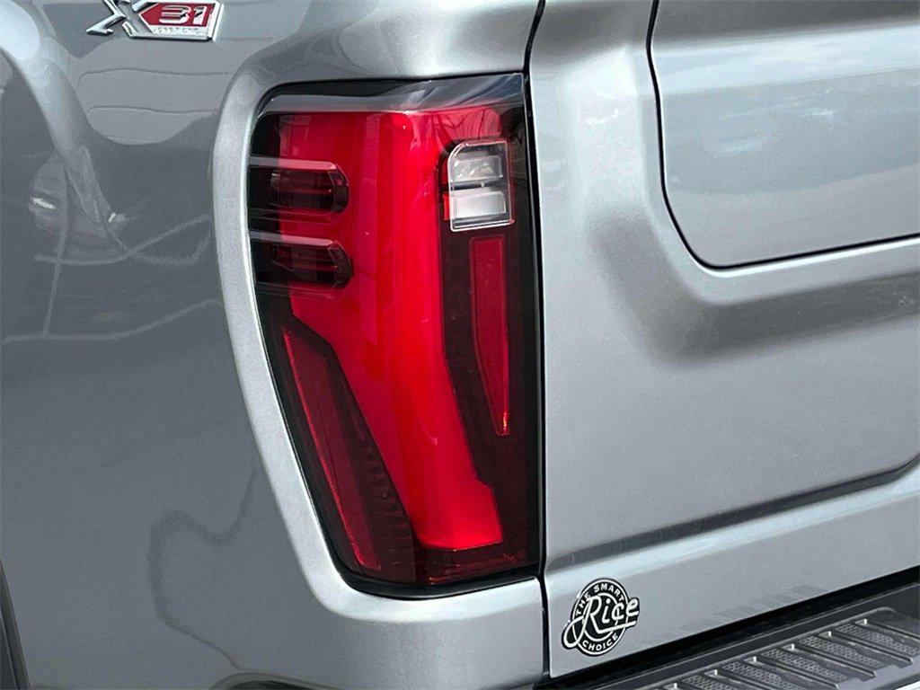 new 2025 GMC Sierra 2500 car, priced at $78,963