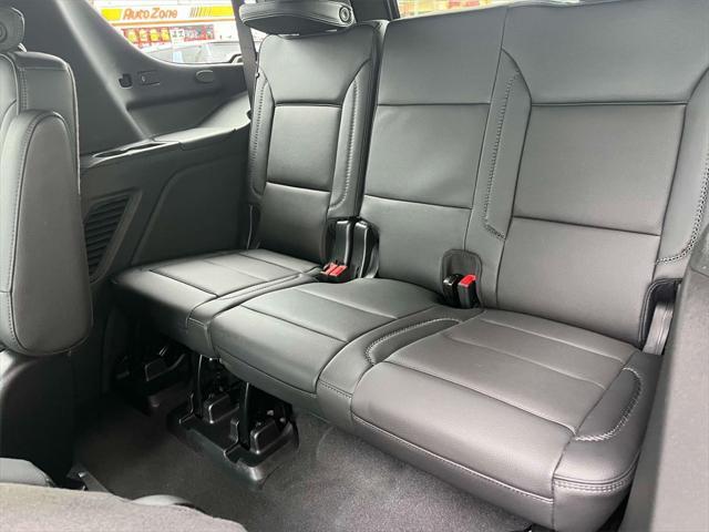 used 2024 GMC Yukon car, priced at $71,030