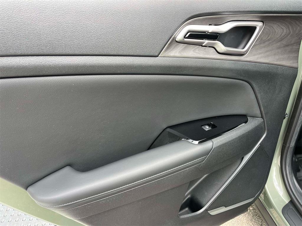 used 2023 Kia Sportage car, priced at $25,786