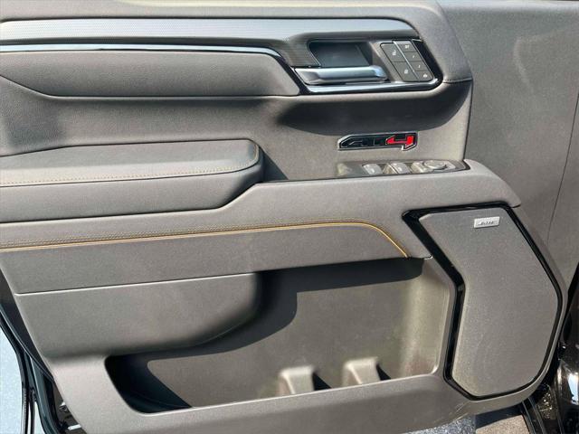 new 2025 GMC Sierra 1500 car, priced at $69,952