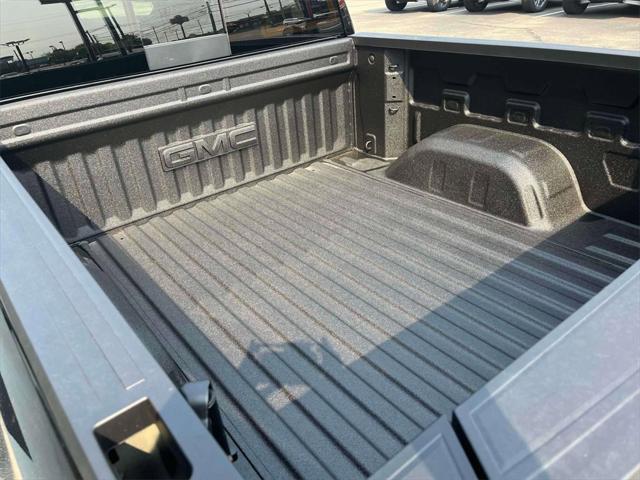 new 2025 GMC Sierra 1500 car, priced at $69,952