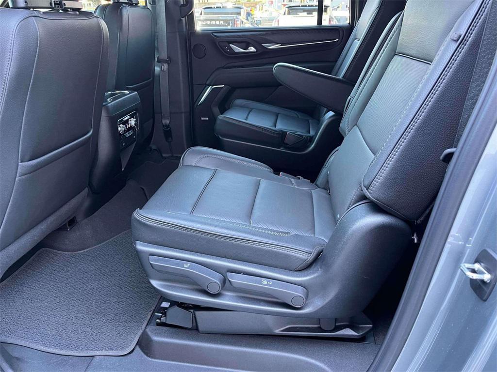 used 2023 GMC Yukon XL car, priced at $61,095