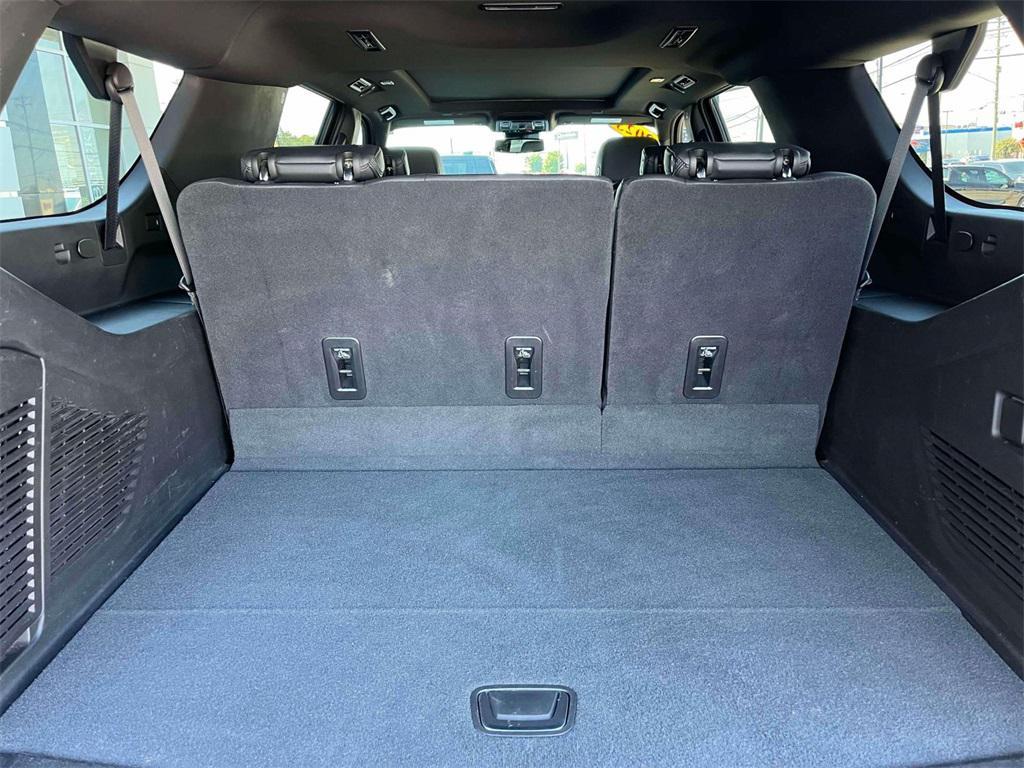 used 2023 GMC Yukon XL car, priced at $61,095