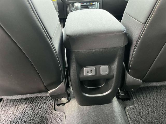 used 2022 GMC Canyon car, priced at $34,118