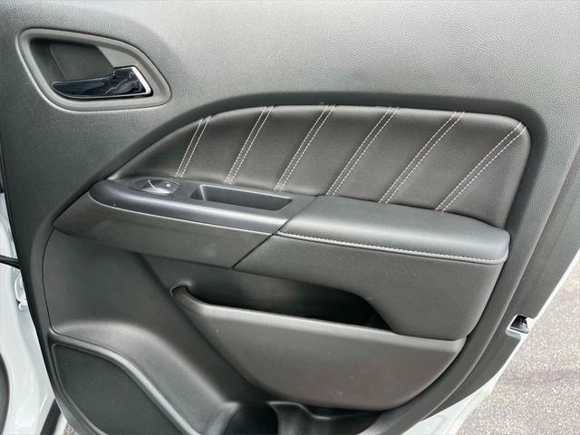 used 2022 GMC Canyon car, priced at $34,118