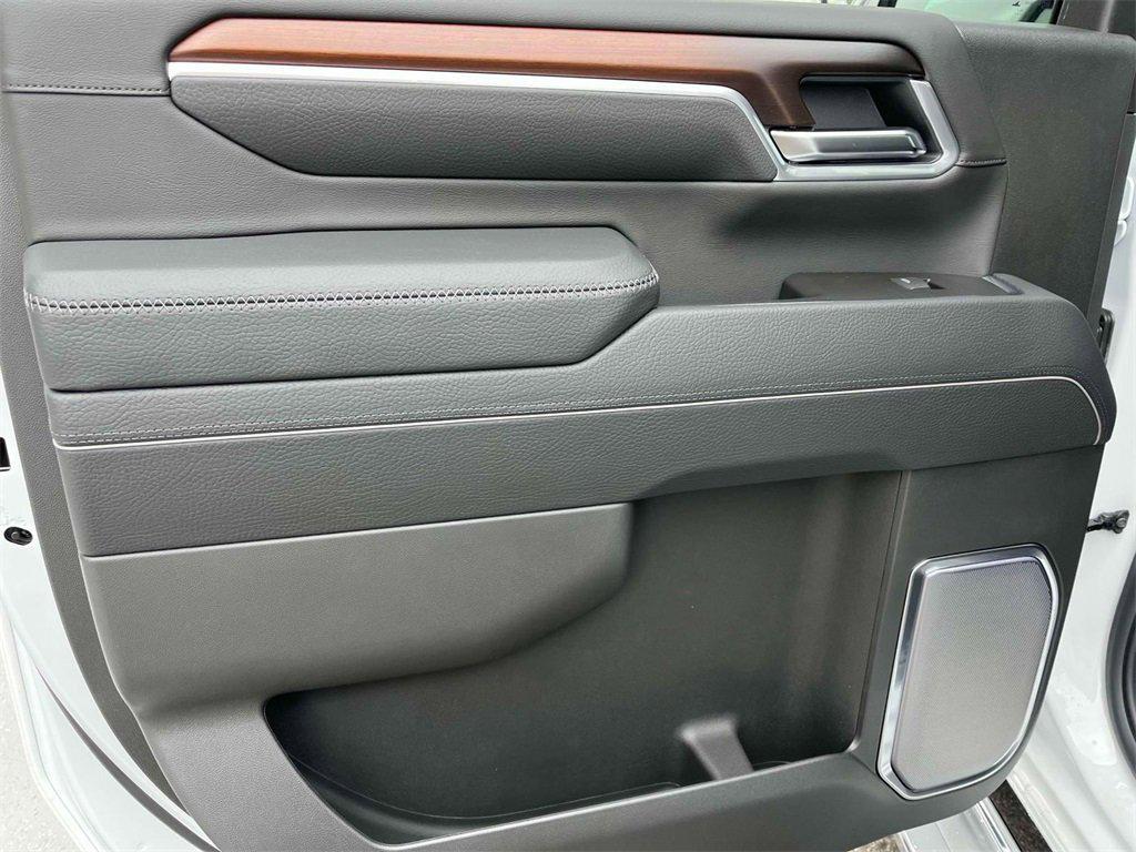 new 2025 GMC Sierra 2500 car, priced at $82,734