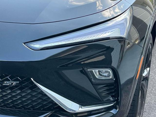 new 2025 Buick Envista car, priced at $30,715