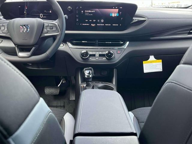 new 2025 Buick Envista car, priced at $28,025