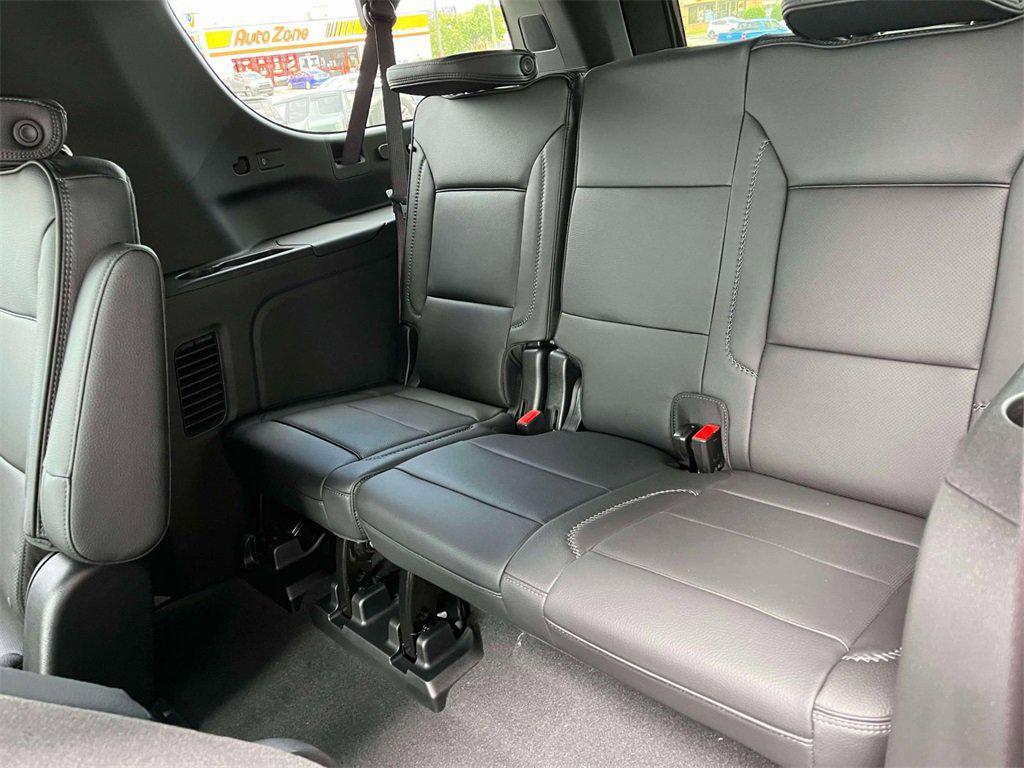 new 2025 GMC Yukon XL car, priced at $91,110