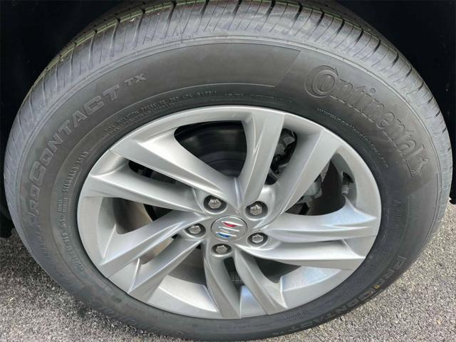 new 2025 Buick Envista car, priced at $28,025