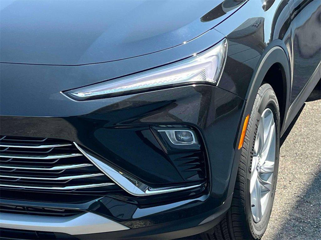 new 2025 Buick Envista car, priced at $27,875