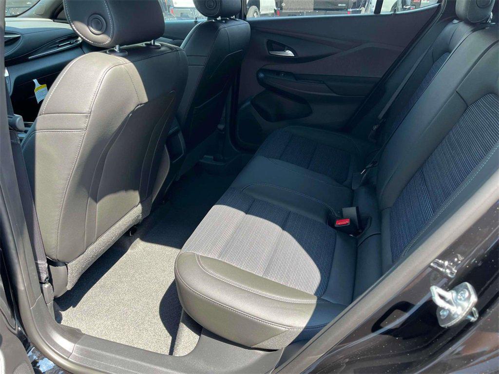 new 2025 Buick Envista car, priced at $27,875