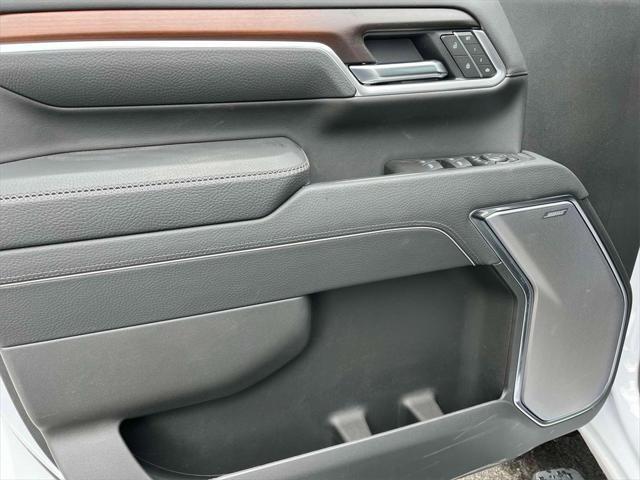 new 2025 GMC Sierra 2500 car, priced at $84,262