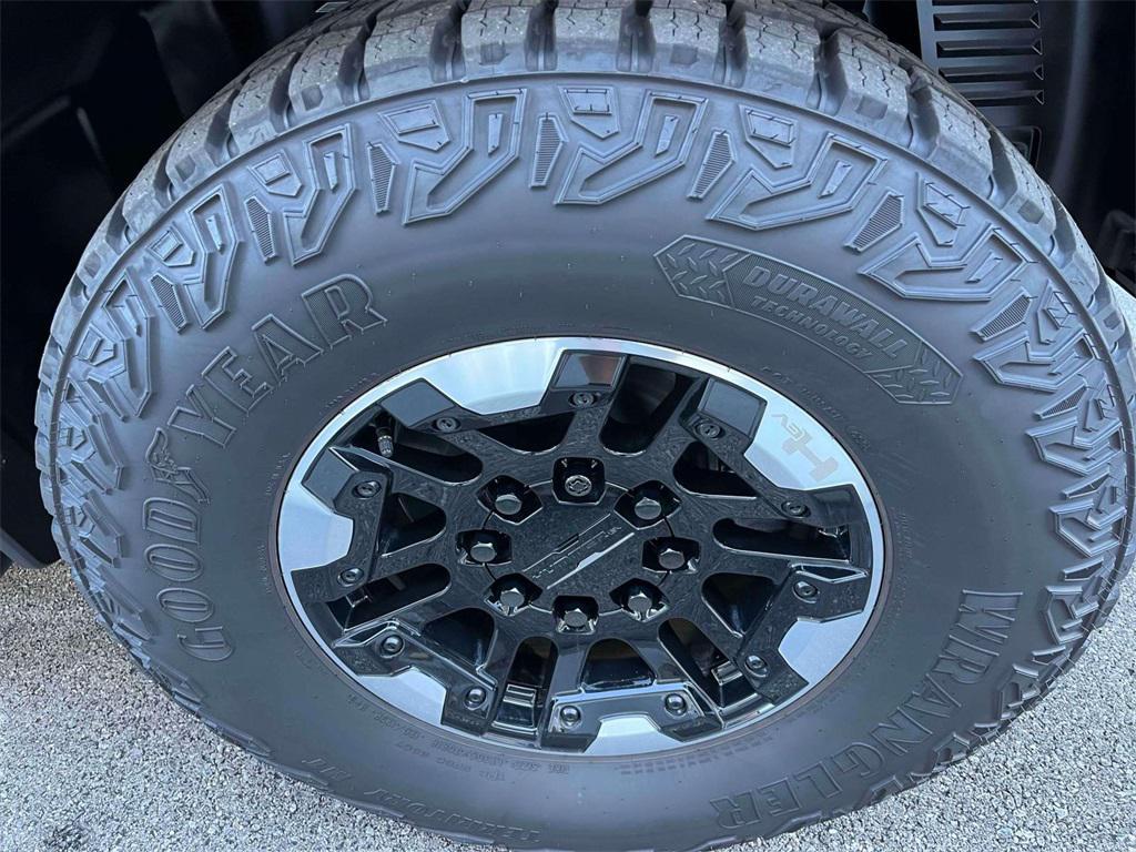 used 2024 GMC HUMMER EV Pickup car, priced at $82,693