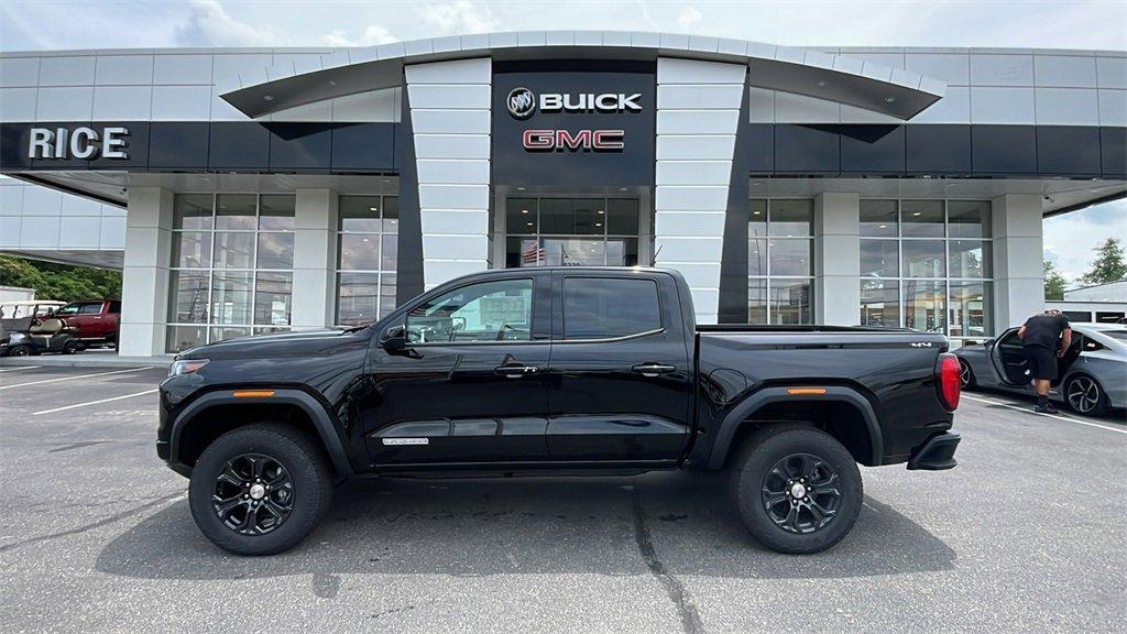 new 2024 GMC Canyon car