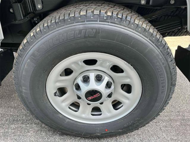 new 2025 GMC Sierra 3500 car, priced at $62,261