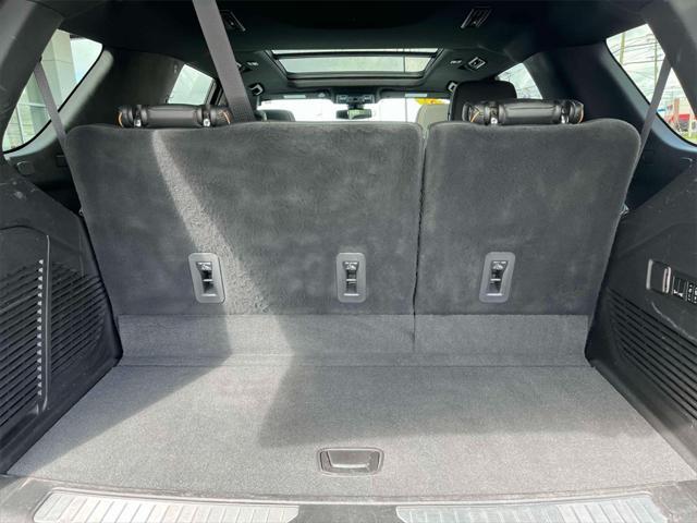 used 2022 GMC Yukon car, priced at $57,055
