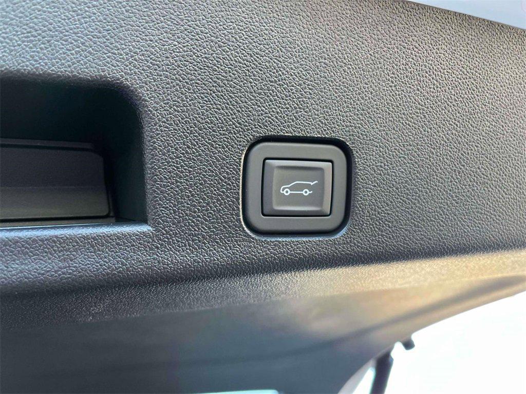 new 2026 GMC Acadia car, priced at $64,306