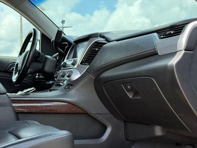 used 2019 GMC Yukon car, priced at $35,900